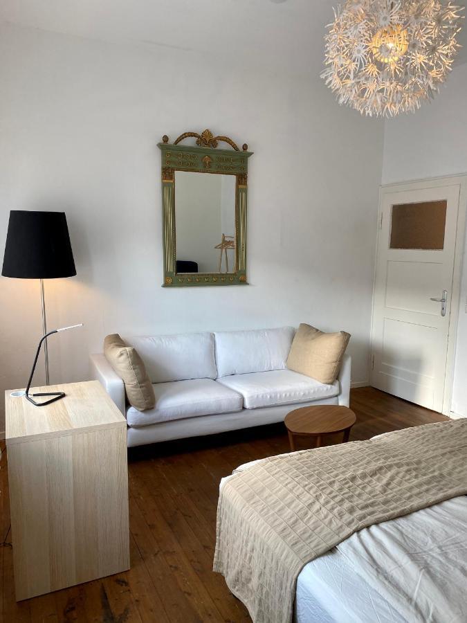 Klaeve12 Guesthouse โอลเดนบวร์ก ภายนอก รูปภาพ